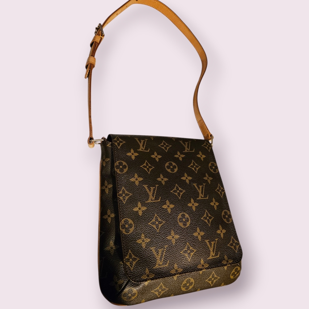 Louis Vuitton Monogram Shoulder Bag